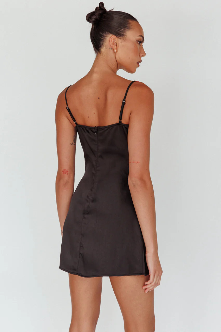 Izolda Floral Applique Mini Dress Black